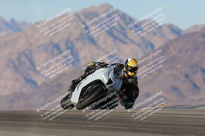 media/Dec-15-2023-Apex Assassins (Fri) [[91f19fb1c7]]/Trackday 1/Session 5 (Turn 9)/